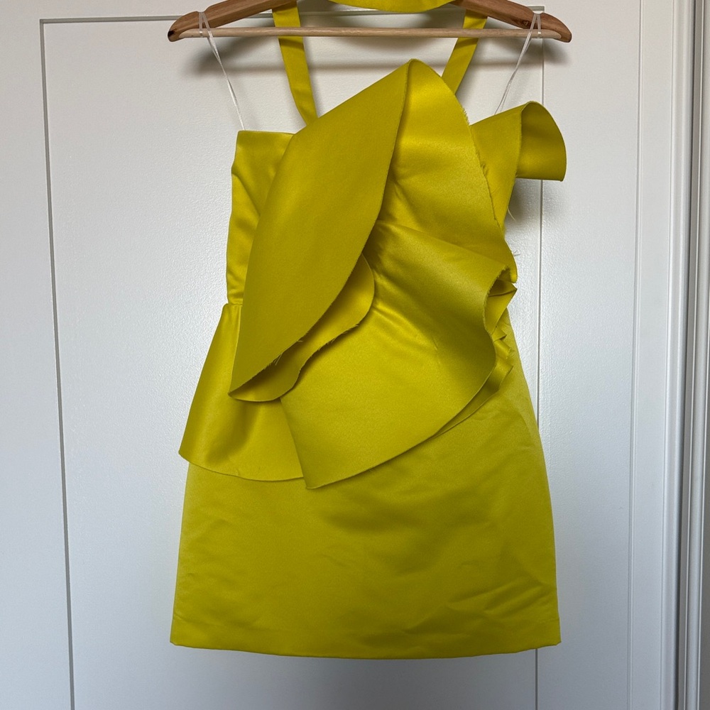 ZARA Viral Blogger Favorite Yellow Voluminous Flower Ruffle Dress NWT